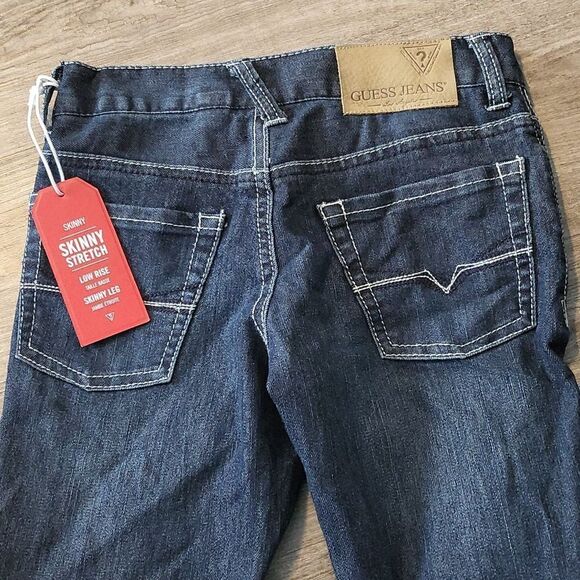Guess skinny stretch low rise jeans  Size  8 - Picture 5 of 5